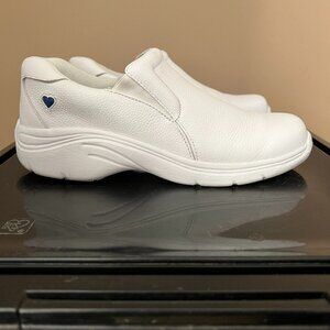 Nurse Mates "Dove" Slip On Clog Shoes - Women's 9 1/2 White